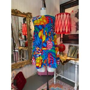Vintage 1960s psychedelic print mini dress a-line sleeveless trapeze abstract s